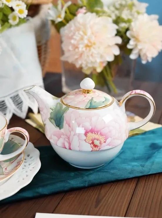 Théière, tasse et soucoupe en porcelaine, motif pivoines – vue 3