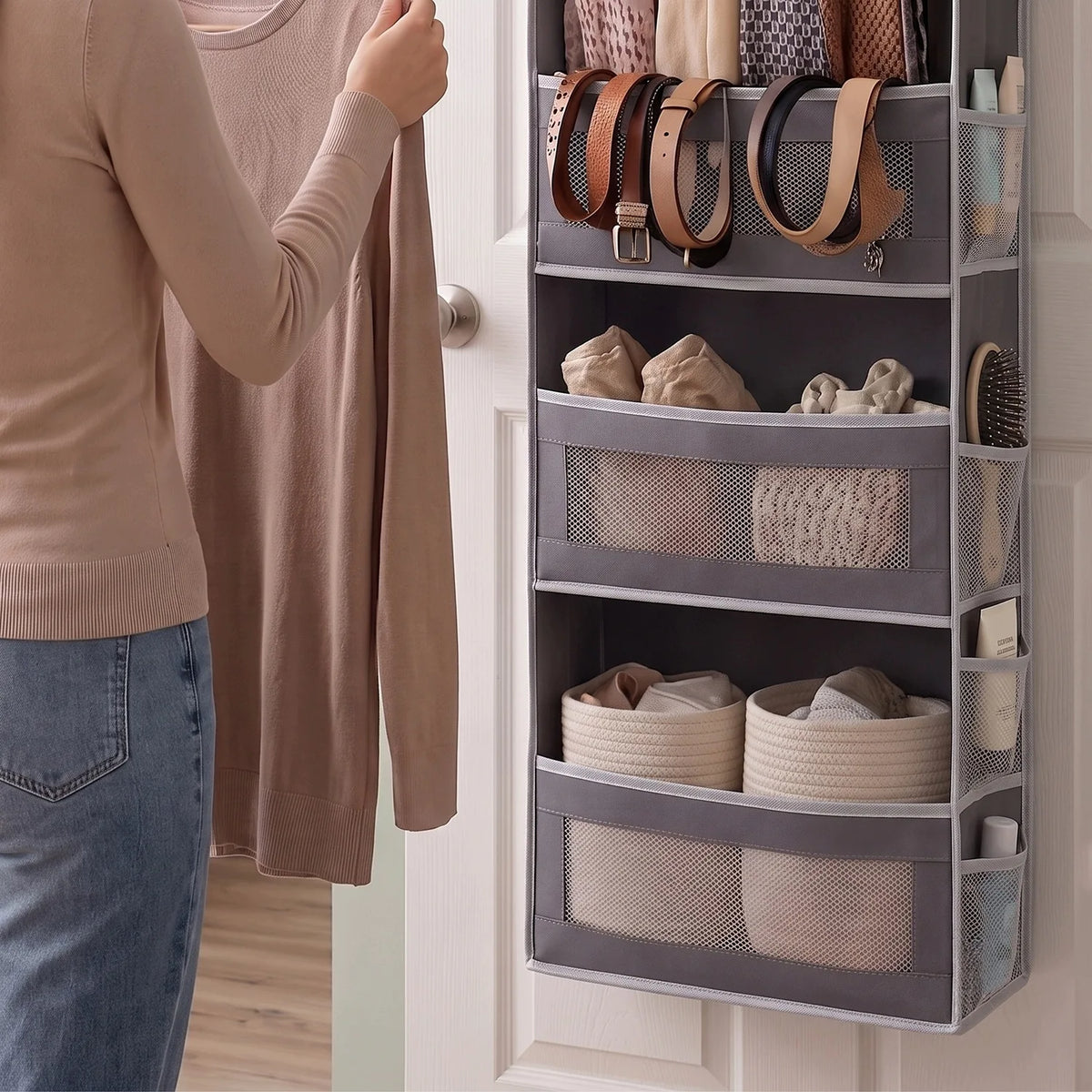 Organisateur de porte gris à 5 niveaux