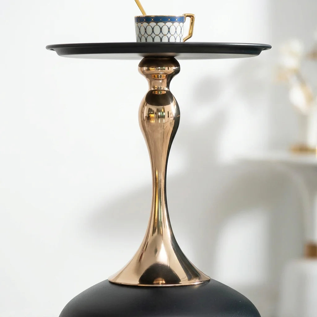 Table d’appoint ronde en métal hauteur 54 cm