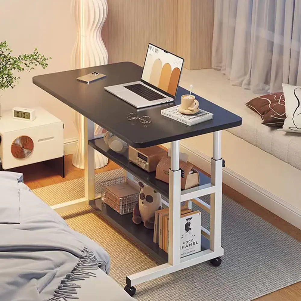 Table de lit mobile réglable avec rangement à 3 niveaux — version foncée en situation