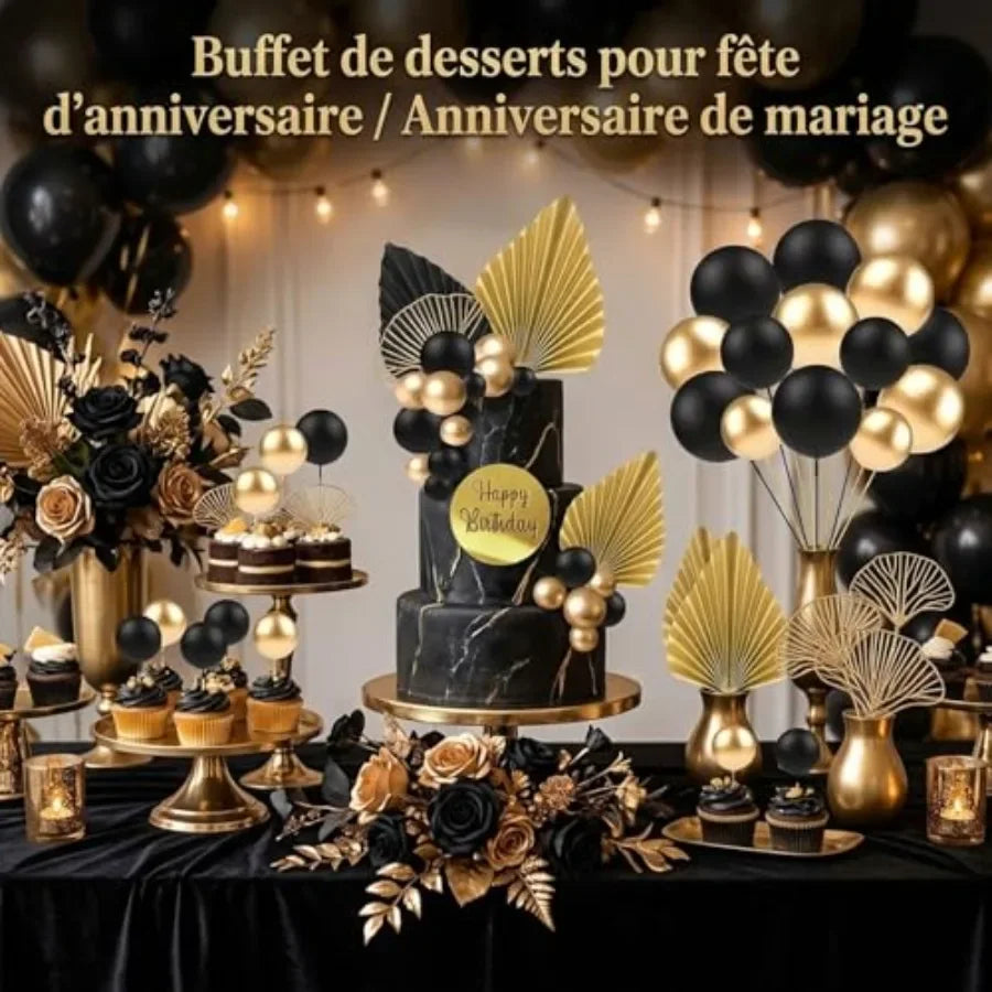 Mise en scène de buffet avec décorations noires et dorées