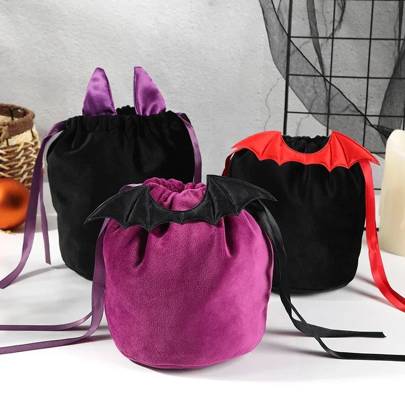 Exemples de pochettes Halloween noires et violettes