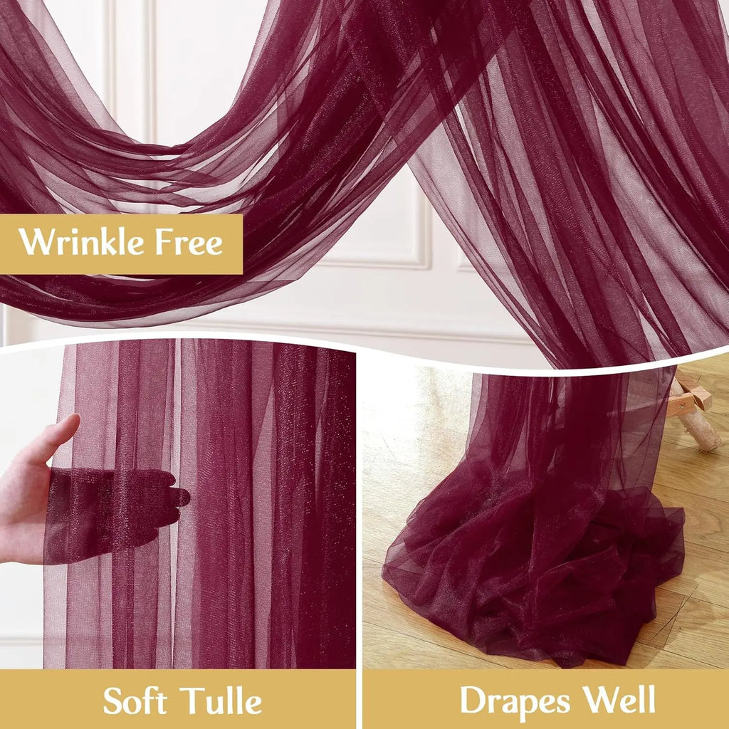 Tulle bordeaux transparent, rendu froissé, tissu drapé avec retombées souples