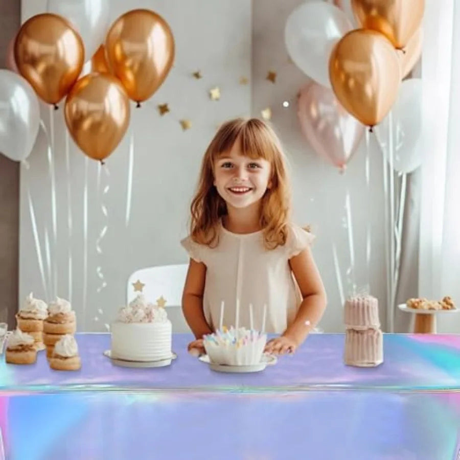 Exemple de table d’anniversaire avec nappe irisée
