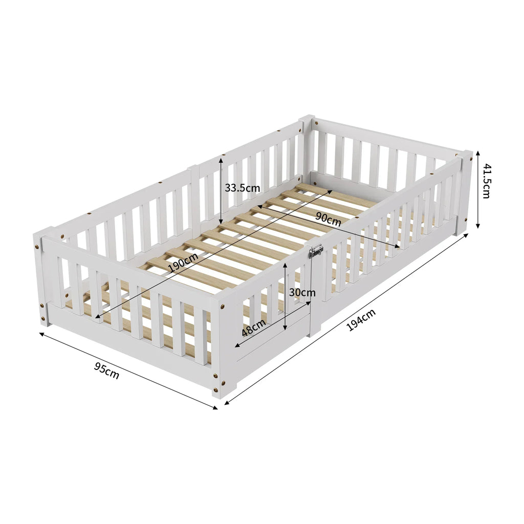 Lit Montessori en pin avec barrières et porte