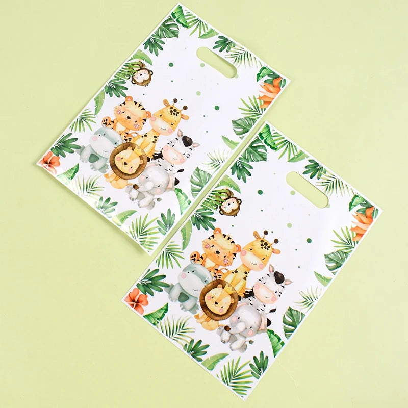 Deux sacs cadeaux jungle vus à plat