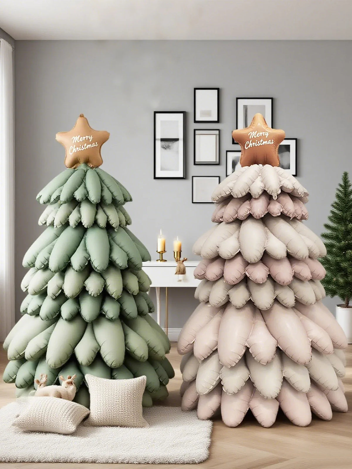 Exemple de composition de fête avec deux ballons sapins