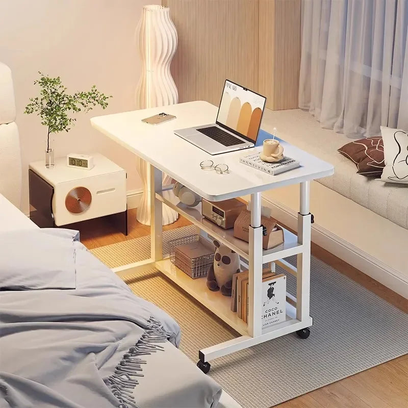Table de lit mobile réglable avec rangement à 3 niveaux — près d’un lit