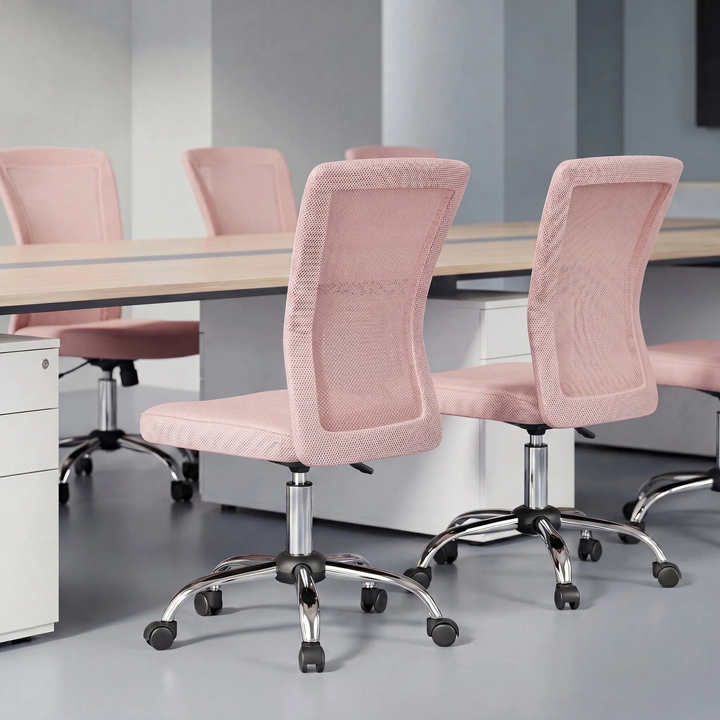 Chaise de bureau rose en maille réglable et pivotante